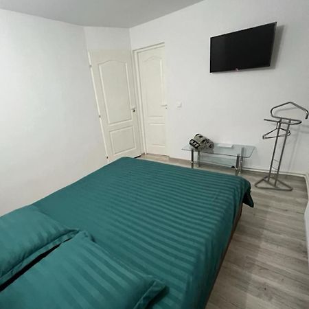 Garsoniera Casa Dragoeni, Targu Jiu 아파트 외부 사진